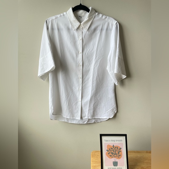 UNIQLO Woman’s Button Down Shirt | White | Size S - M - Picture 5 of 10
